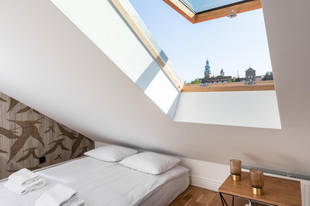 Riverside Premium Class Apartment - By Upstairs Krasków Eksteriør bilde